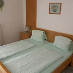 Bed & Breakfast Maier