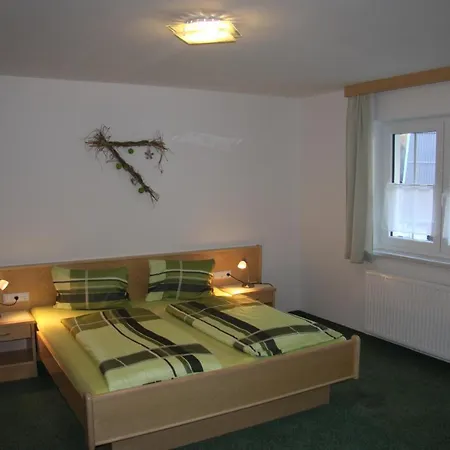 Maier Bed & Breakfast 3*