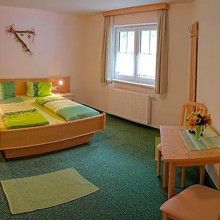 Bed & Breakfast Maier Flattach