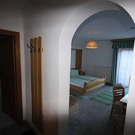 Maier Bed & Breakfast 3*