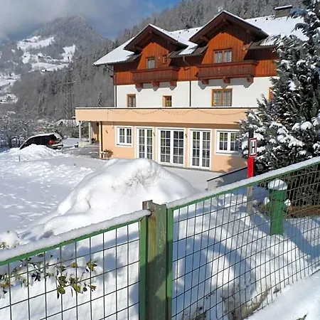 Maier Bed & Breakfast 3*