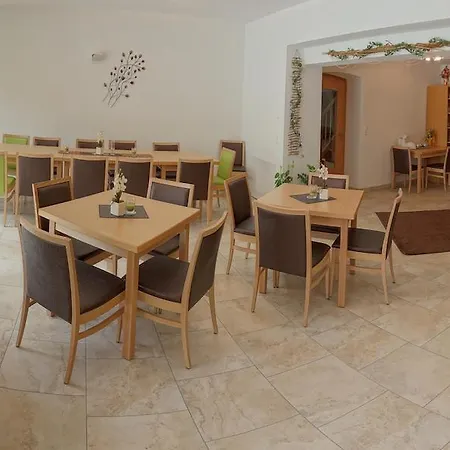 Alojamento de Acomodação e Pequeno-almoço Maier Flattach